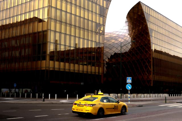 yellow taxi 